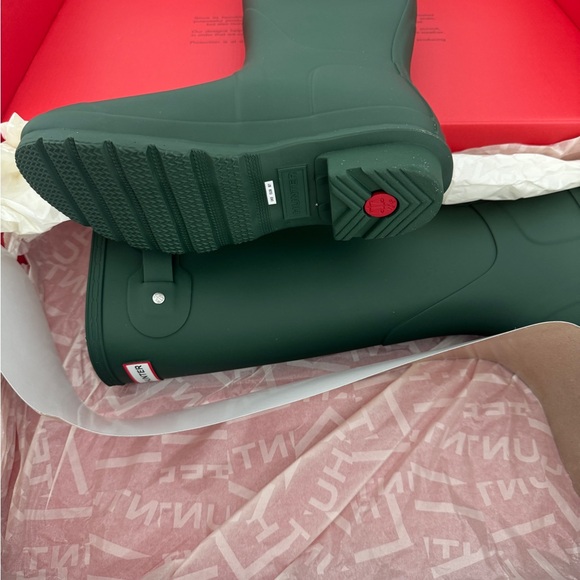 Hunter Women's Original Tall Matte Rain Boot, Green, Size: 7 - NWT - Picture 3 of 11